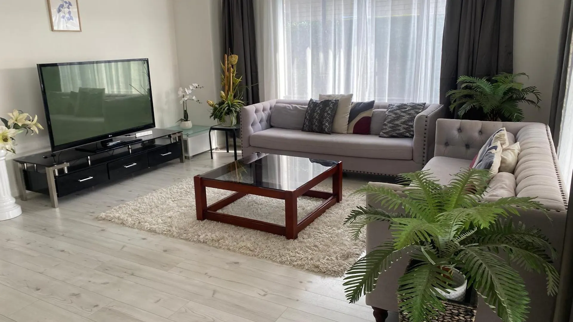 Waterside Holiday Home Redcliffe